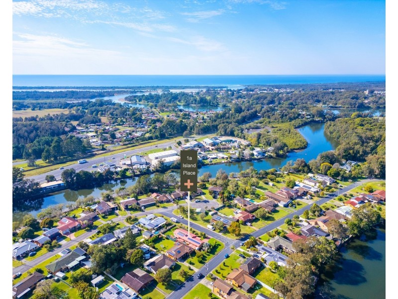 1A Island Place, Urunga NSW 2455
