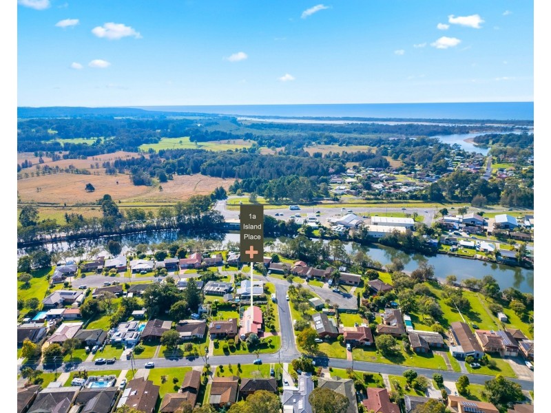 1A Island Place, Urunga NSW 2455