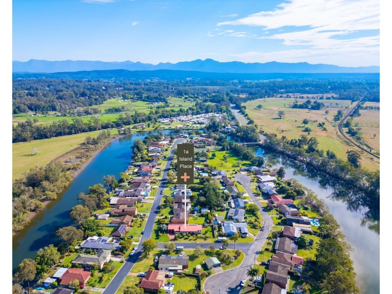 1A Island Place, Urunga NSW 2455