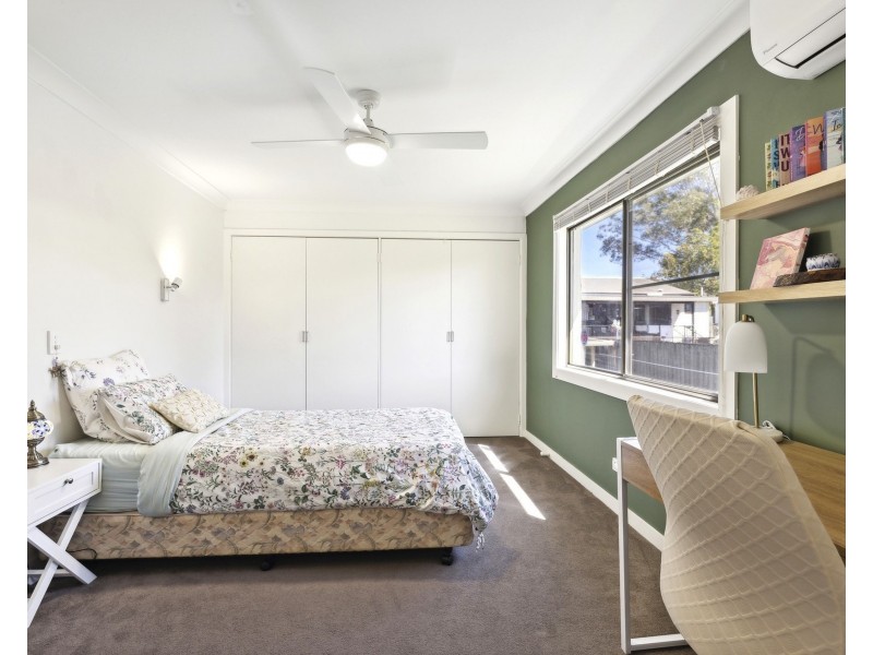 16 Moore Place, Urunga NSW 2455