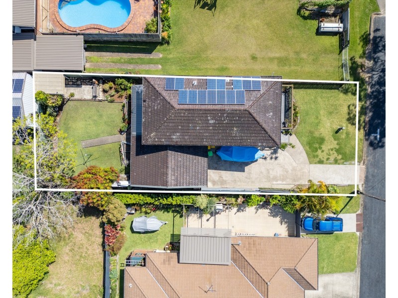 16 Moore Place, Urunga NSW 2455