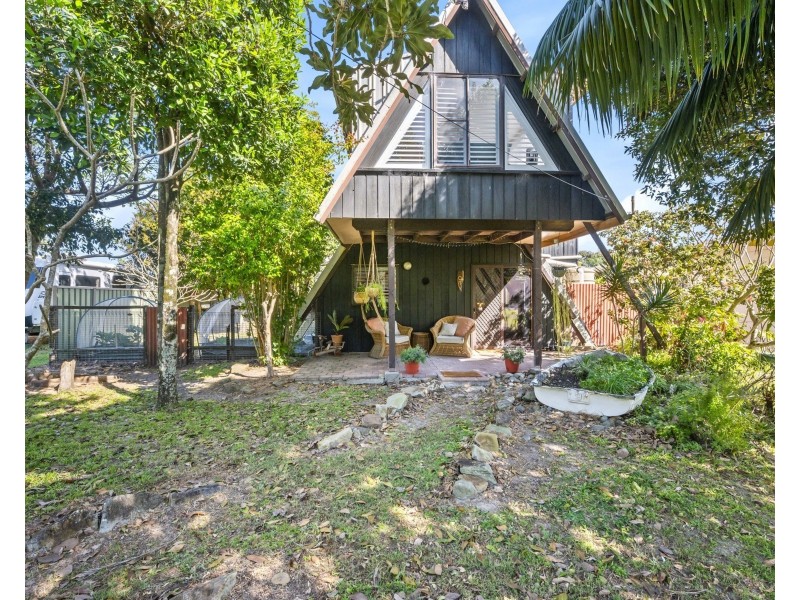 9 Beach Parade, Mylestom NSW 2454