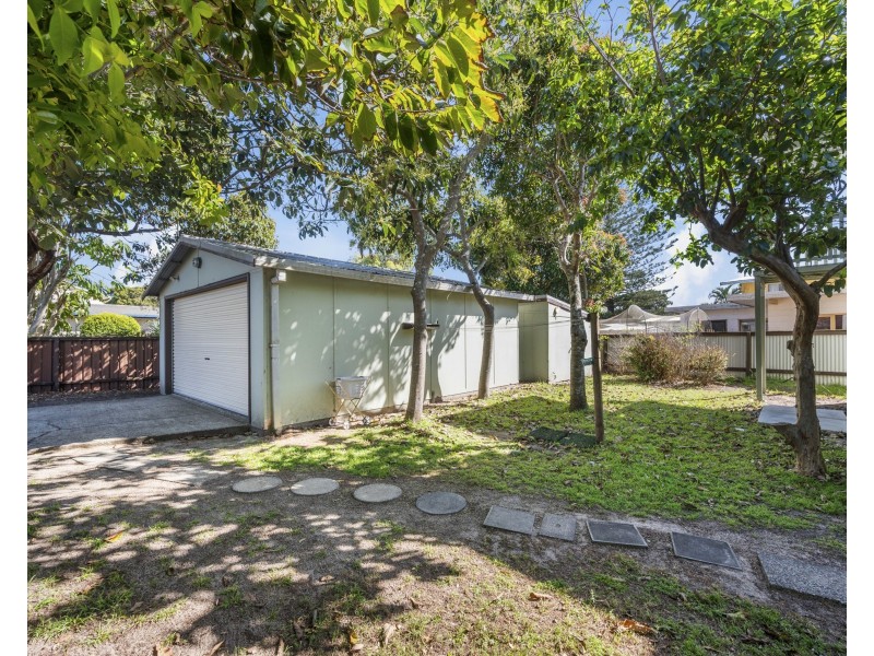 9 Beach Parade, Mylestom NSW 2454