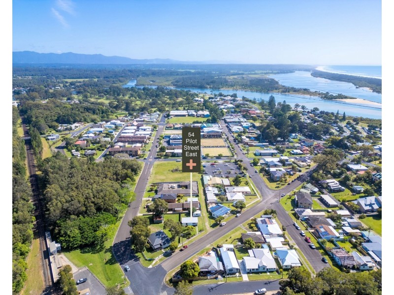 54 Pilot Street East, Urunga NSW 2455