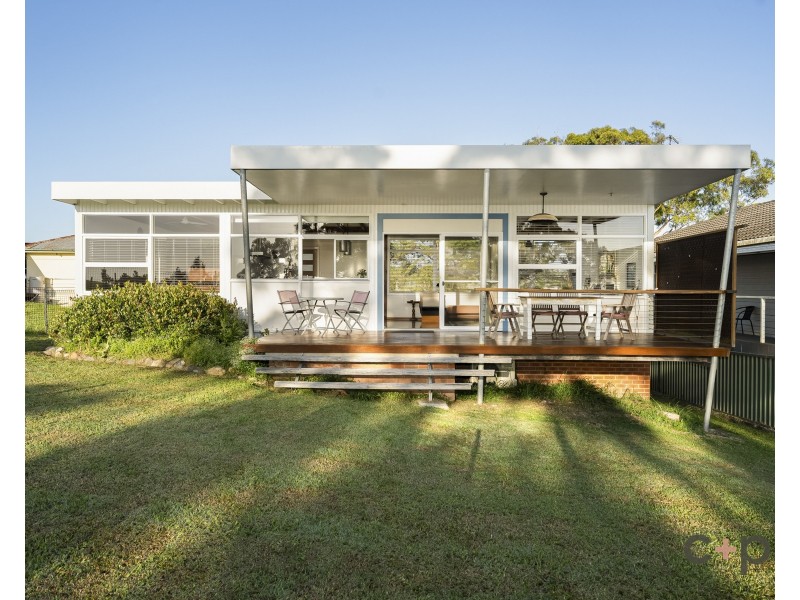 12 Morgo Street, Urunga NSW 2455