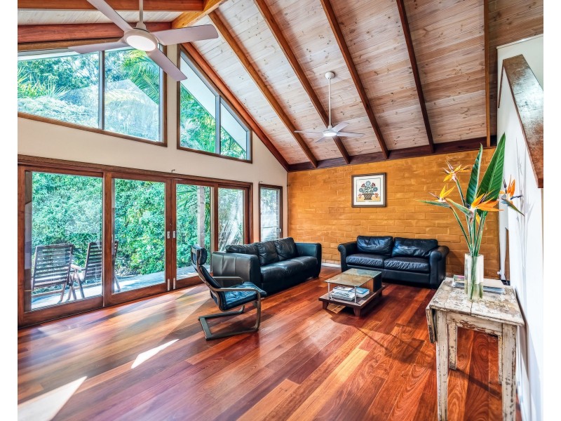 13 Wiri Place, Urunga NSW 2455