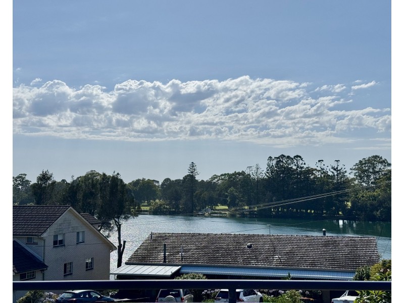 19 Vernon Crescent, Urunga NSW 2455
