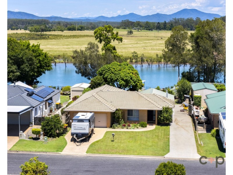 37 Burrawong Parade, Urunga NSW 2455