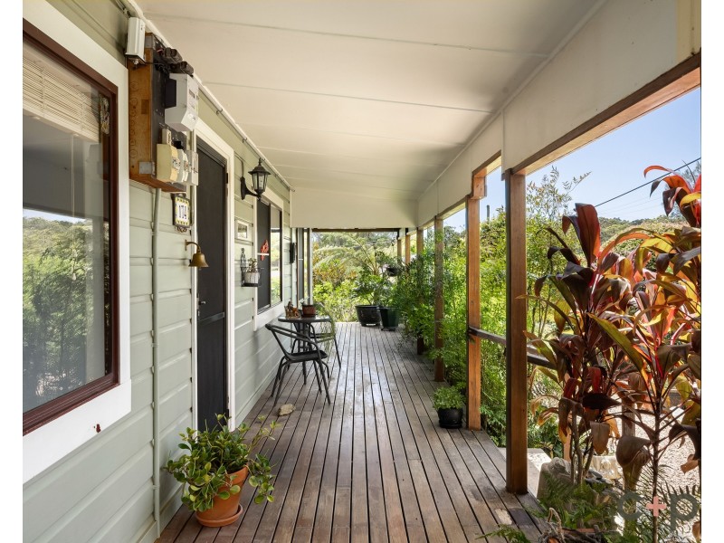 174 Waterfall Way, Raleigh NSW 2454