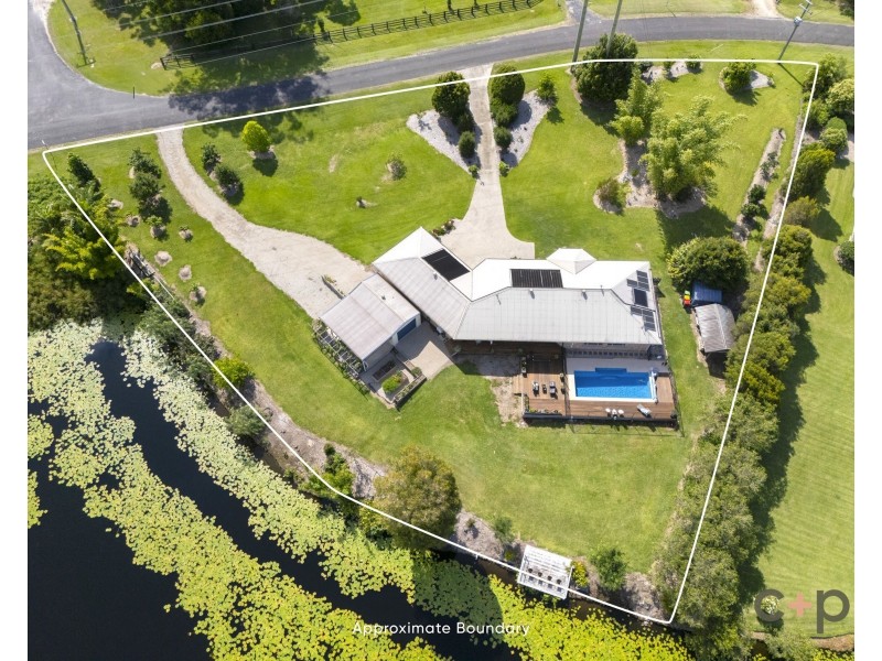 147 Newry Island Drive, Urunga NSW 2455