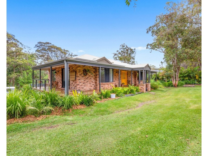 8 Odalberree Drive, Urunga NSW 2455