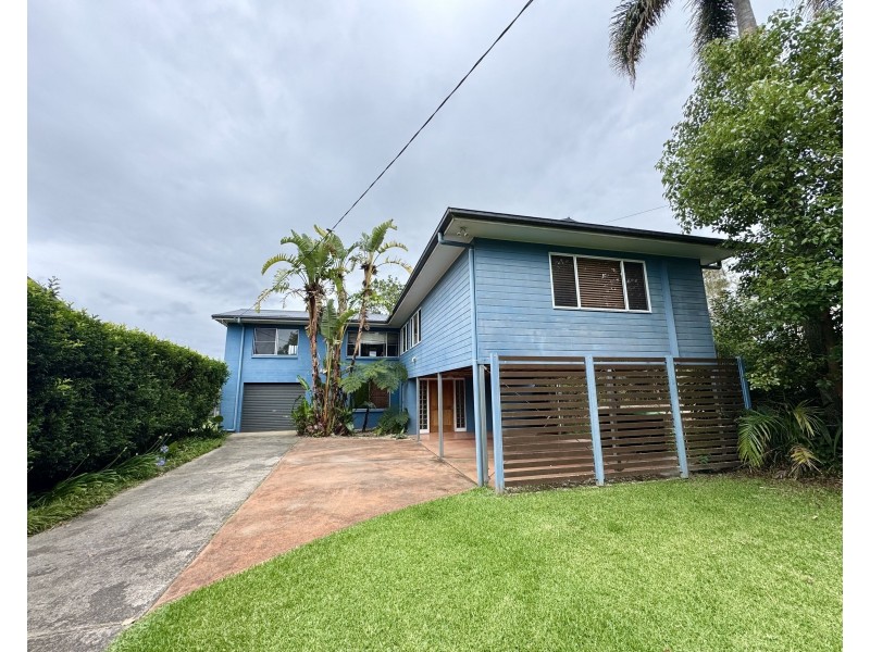 1 Marina Crescent, Urunga NSW 2455