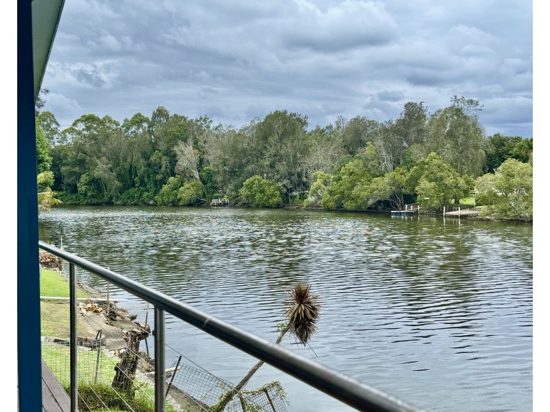 1 Marina Crescent, Urunga NSW 2455
