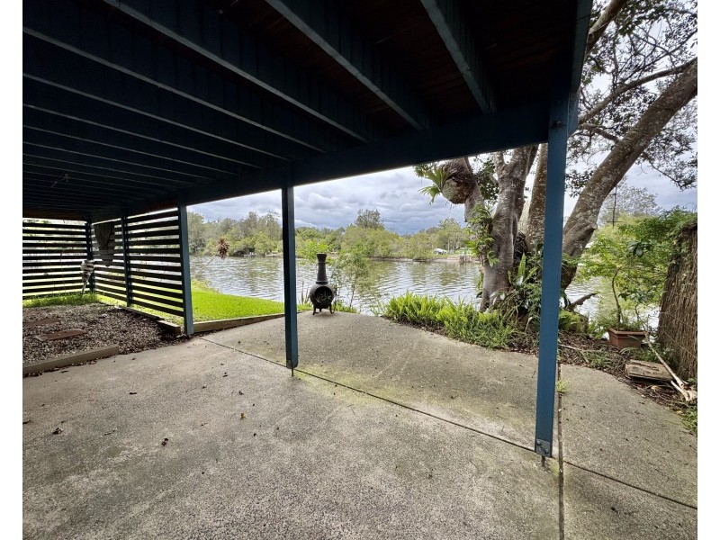 1 Marina Crescent, Urunga NSW 2455
