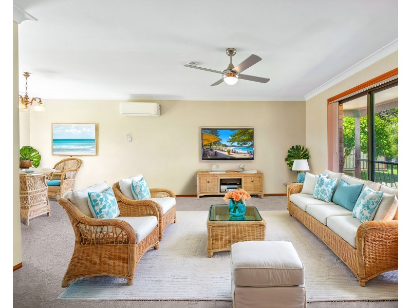 6 Kylie Street, Urunga NSW 2455