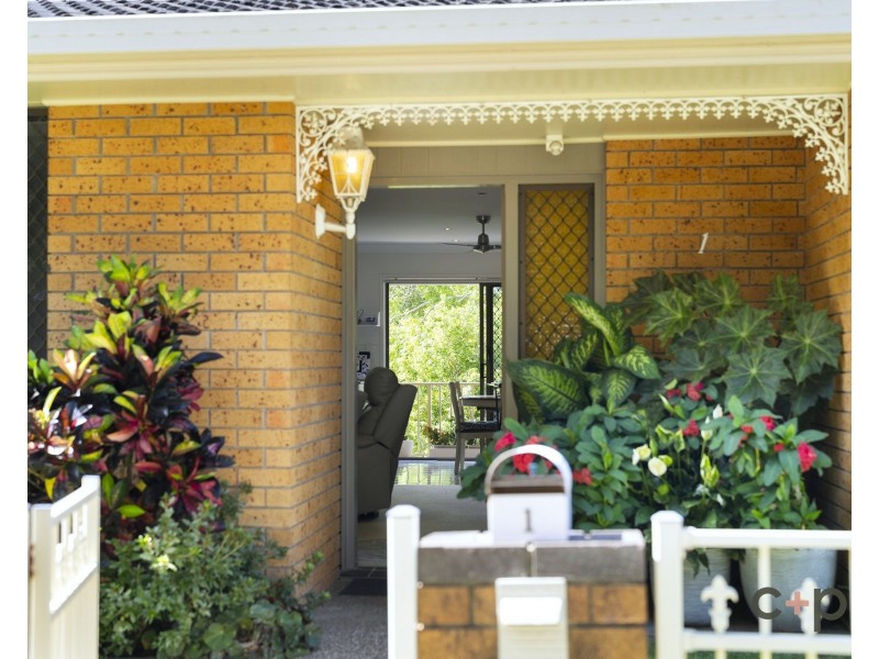 1/2 Bowra Street, Urunga NSW 2455