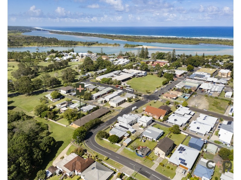 1/2 Bowra Street, Urunga NSW 2455