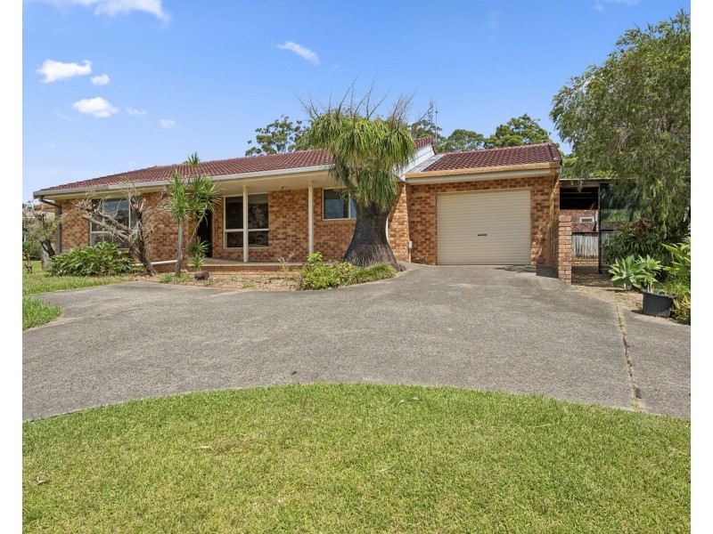 2/5 Lilly Pilly Terrace, Boambee East NSW 2452