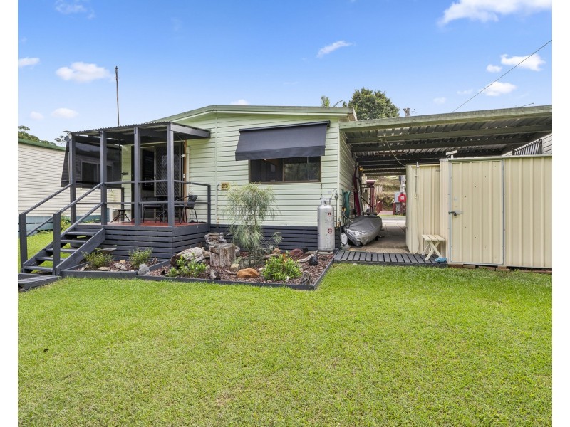 21/4 Riverwood Place, Urunga NSW 2455