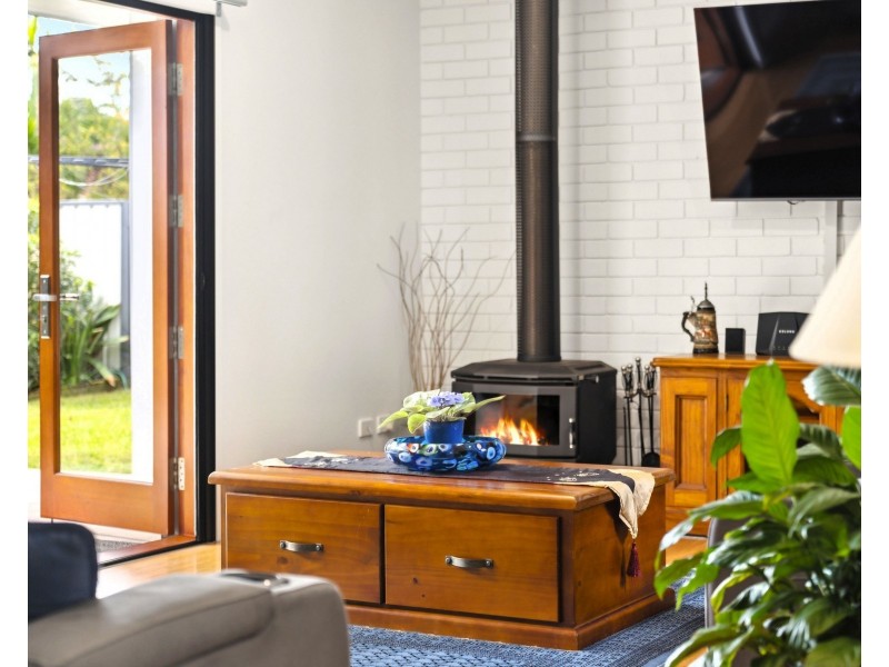 1 Island Place, Urunga NSW 2455