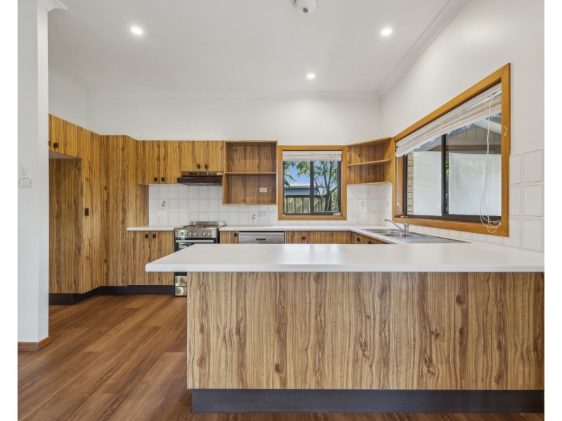 34 Old Pacific Highway, Raleigh NSW 2454