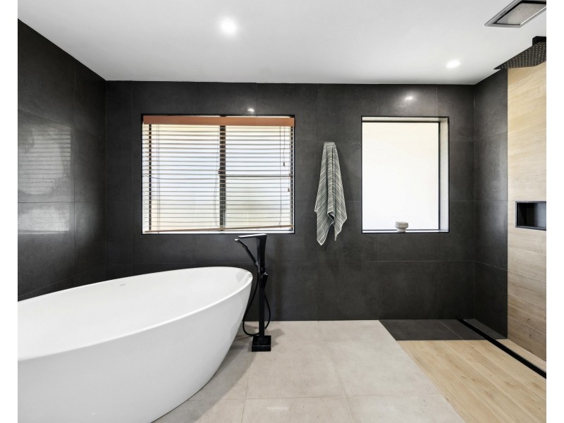 14 Riverside Drive, Urunga NSW 2455