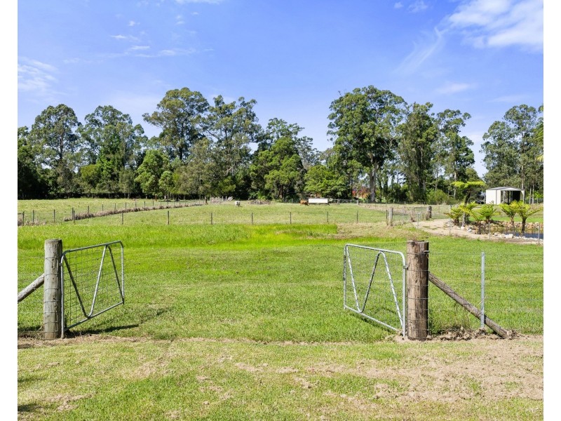 14 Riverside Drive, Urunga NSW 2455