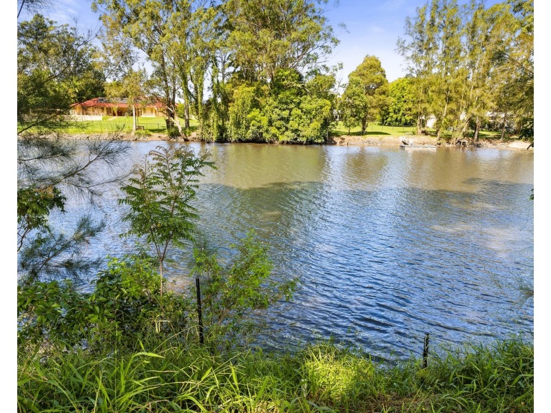 14 Riverside Drive, Urunga NSW 2455