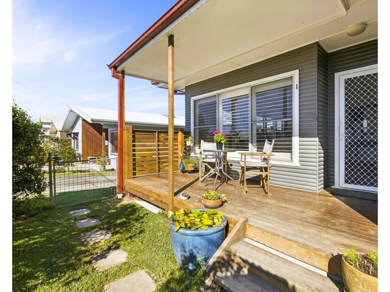 1 Newry Street, Urunga NSW 2455