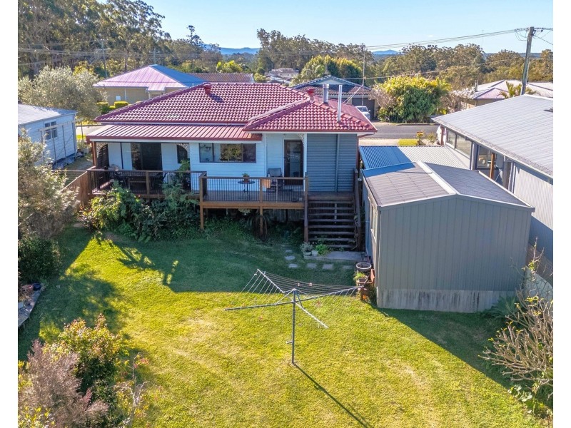 1 Newry Street, Urunga NSW 2455