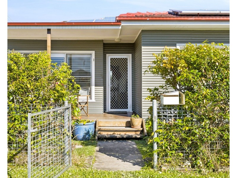 1 Newry Street, Urunga NSW 2455