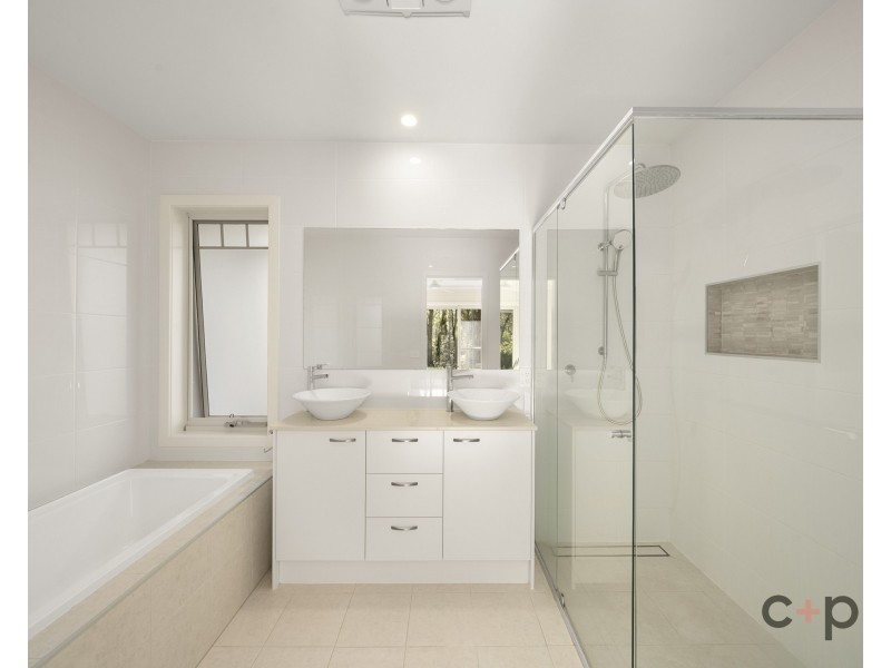 73 Pearl Circuit, Valla NSW 2448