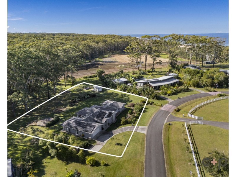 73 Pearl Circuit, Valla NSW 2448
