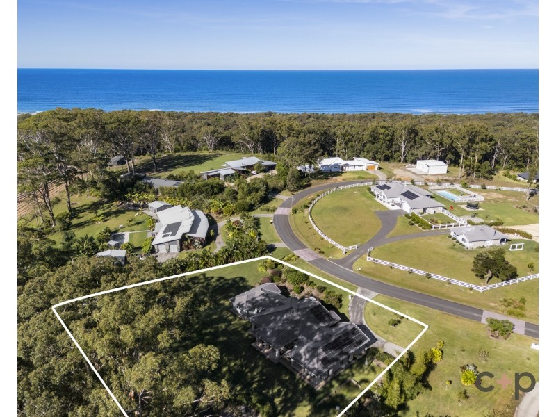 73 Pearl Circuit, Valla NSW 2448