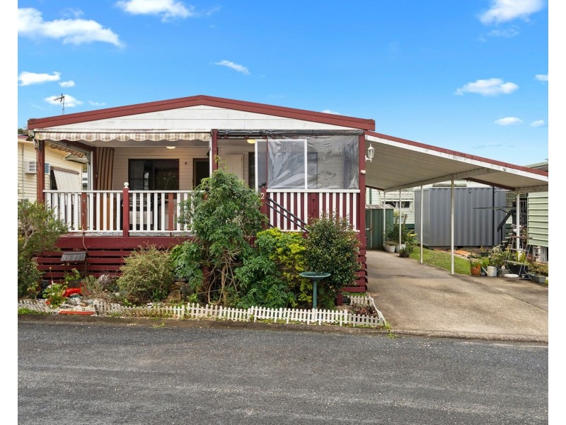 2 River Road, Urunga NSW 2455