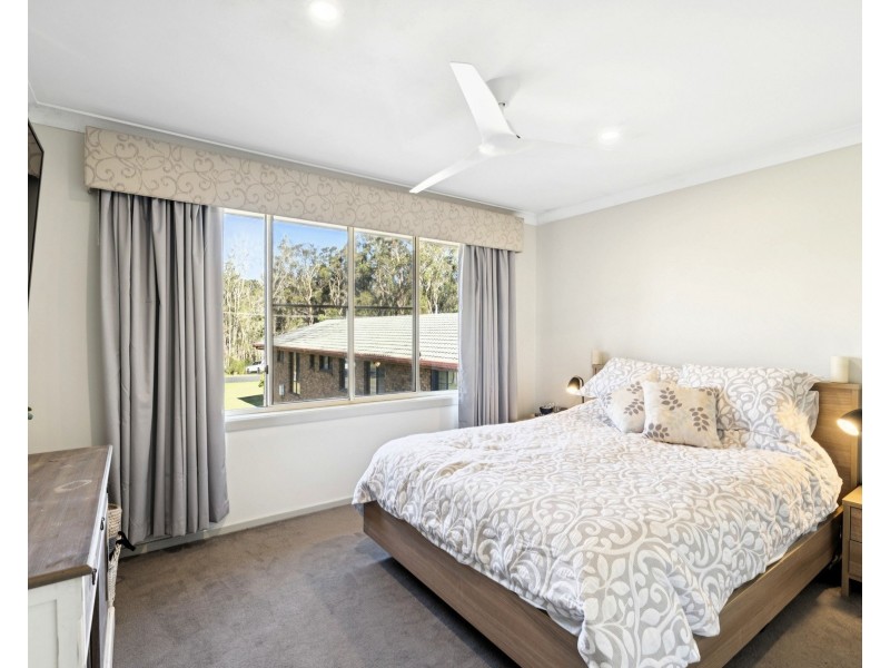 16 Hillside Drive, Urunga NSW 2455