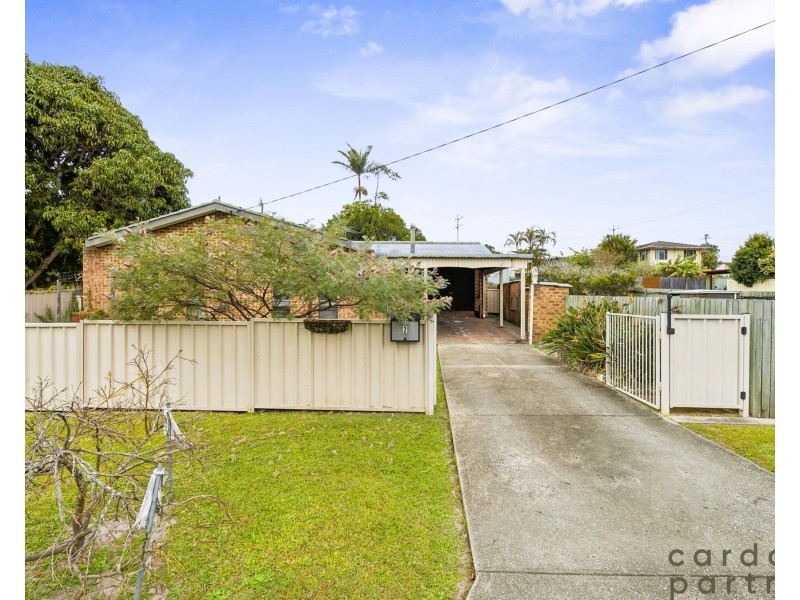 2 Moore Place, Urunga NSW 2455