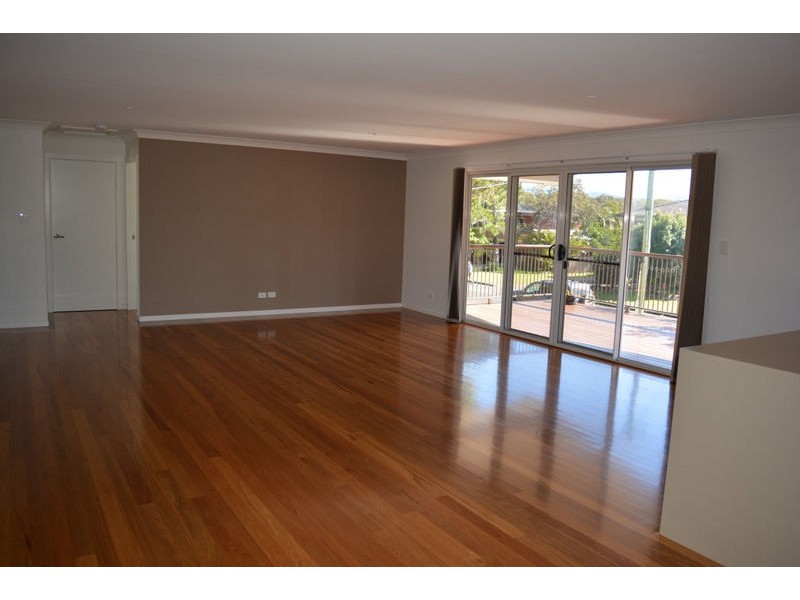 1 Azalea Avenue, Mylestom NSW 2454