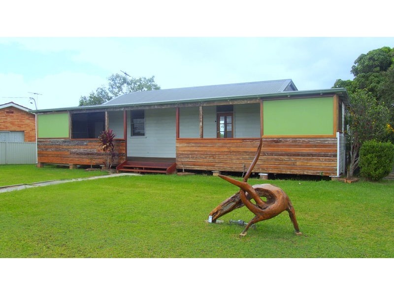 15 High Street, Urunga NSW 2455