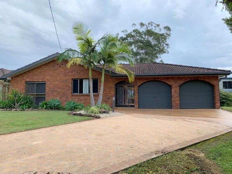 5 Crescent Street, Urunga NSW 2455