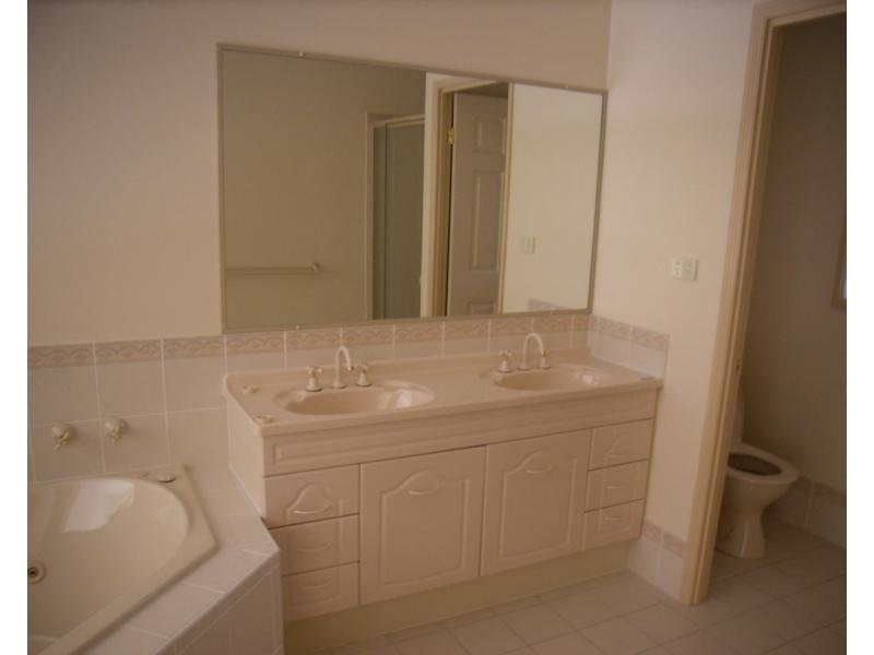 21 Lake Court, Urunga NSW 2455