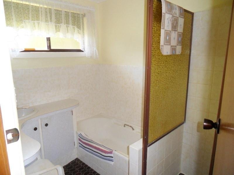 6 Moore Place, Urunga NSW 2455