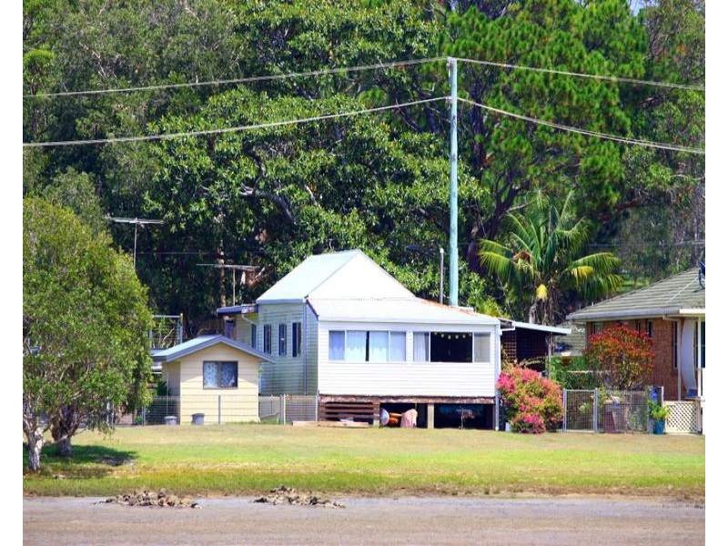 38 Morgo Street, Urunga NSW 2455