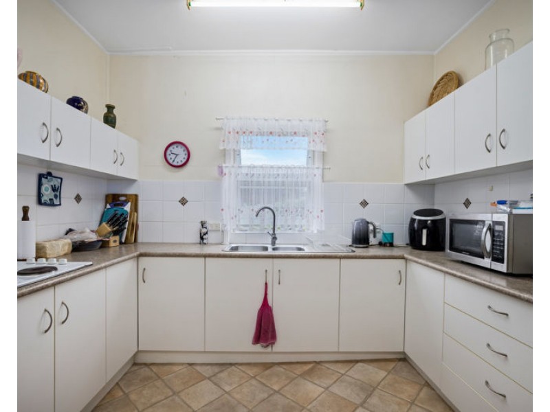 4 Bonville Street, Urunga NSW 2455