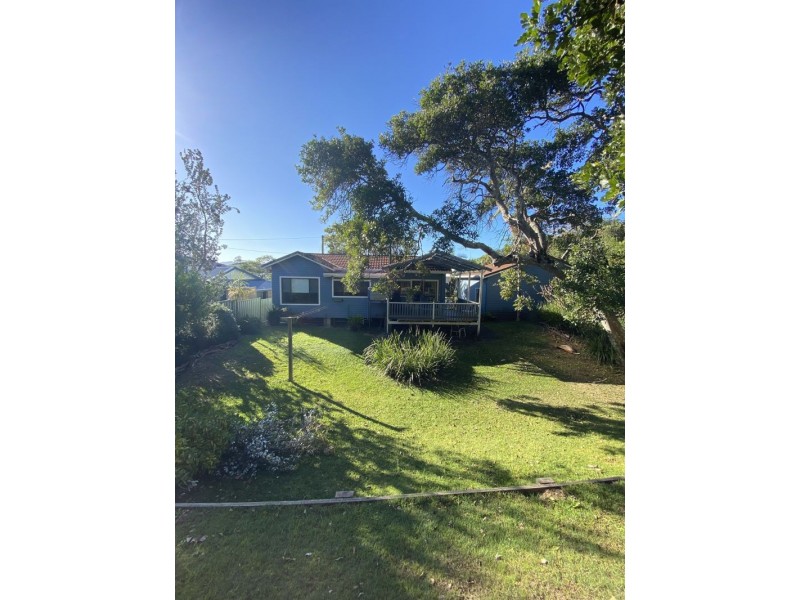 1 Winter Avenue, Mylestom NSW 2454