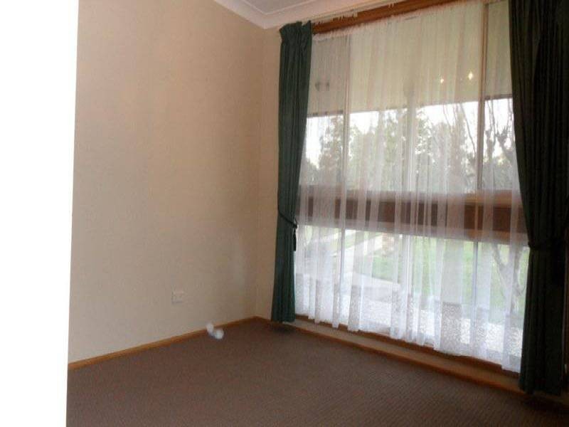 11 Crescent Street, Urunga NSW 2455