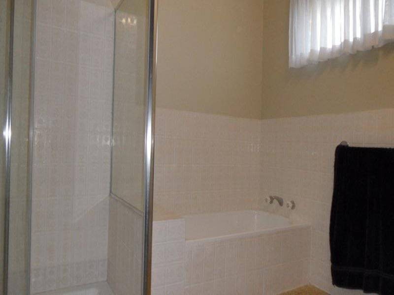 11 Crescent Street, Urunga NSW 2455