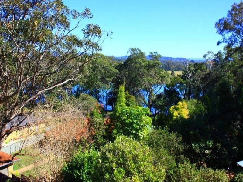 11 Crescent Street, Urunga NSW 2455