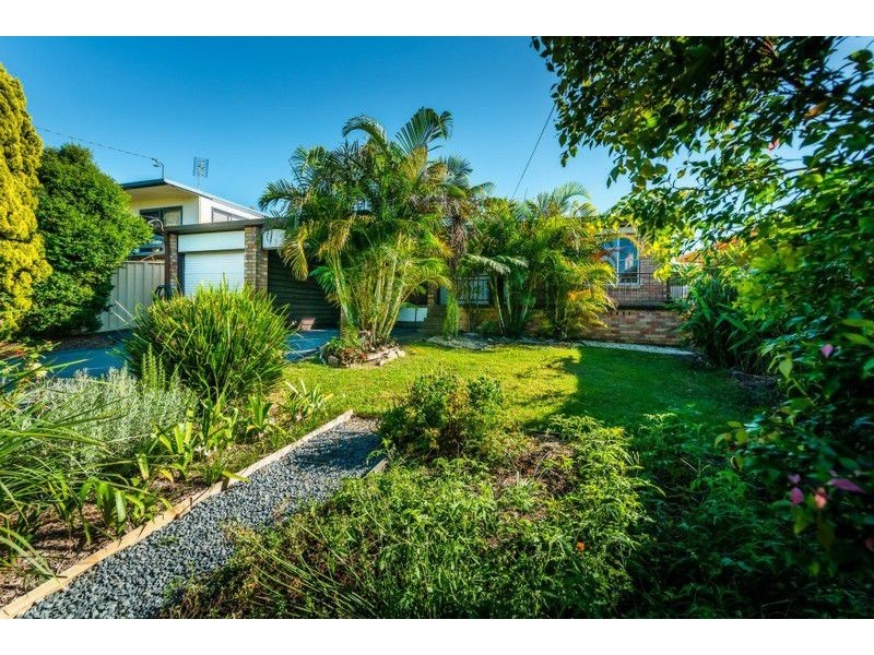68 Hillside Drive, Urunga NSW 2455