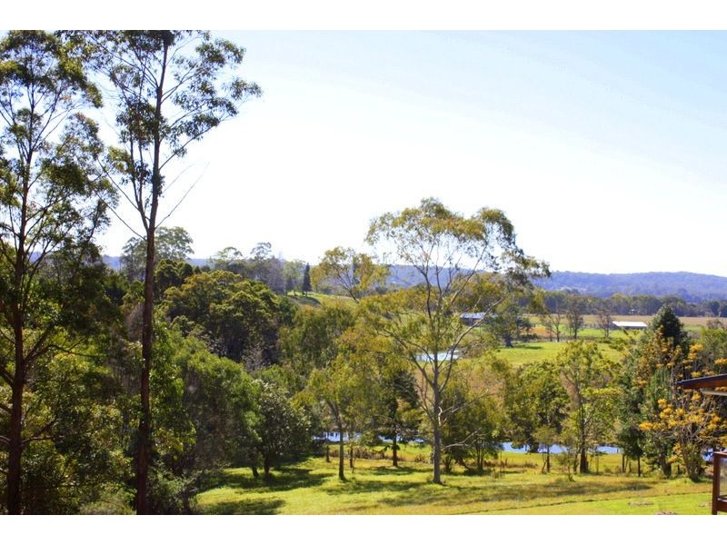 7 Gordon Road, Raleigh NSW 2454